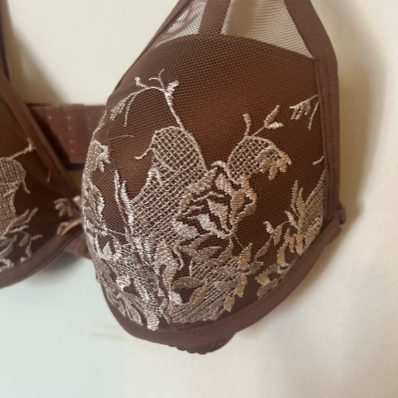 Sexy Wired Elegant Brown Lace Bra Size 34B - Picture 3 of 11